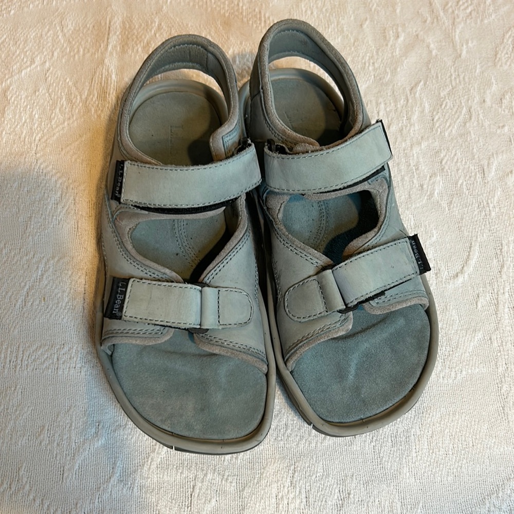LL Bean Grey Blue Strap Women’s Sandals 9 hiking comfort trail beach